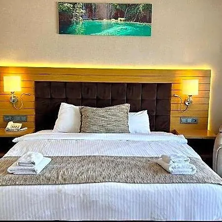 Marina Boutique Hotel