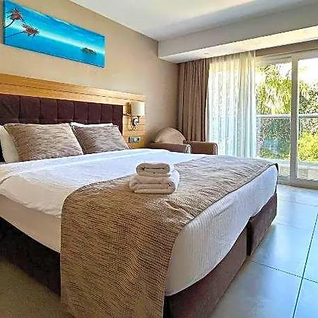 Marina Boutique Hotel