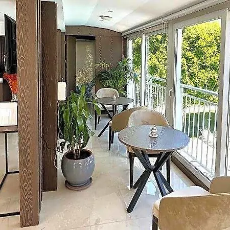 Marina Boutique 3*
