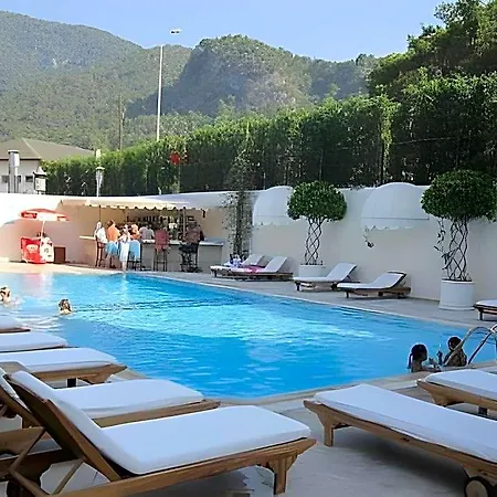 Marina Boutique 3*