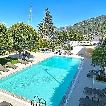 Hotel Marina Boutique 3*